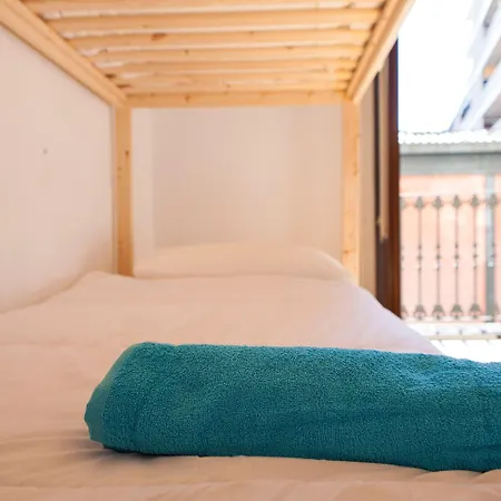 Bed In 2*
