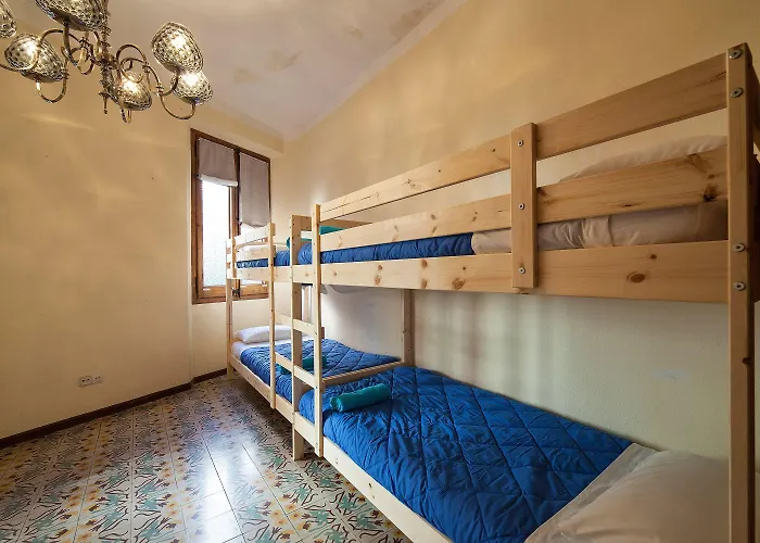 Couette-café Bed In 2*