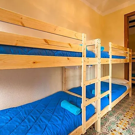 Bed In 2* Gerona