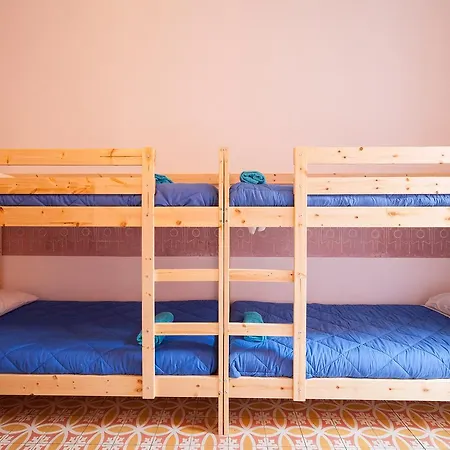 Bed & Breakfast Bed In 2*