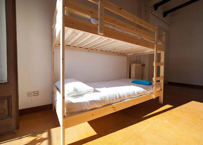 B&B Bed In 지로나