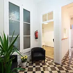 Alojamento de Acomodação e Pequeno-almoço Bed In 2*