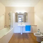 Bed In Alojamento de Acomodação e Pequeno-almoço Girona