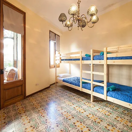 B&B Bed In 지로나